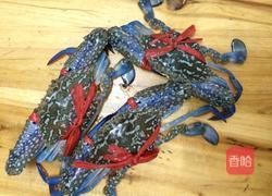 姜葱炒花蟹的做法图解1