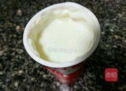 菠萝奶昔的做法图解3