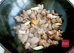 红酒炖牛肉的做法图解5