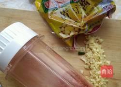 蘑菇杂酱的做法图解3