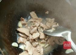 黄瓜嫩炒猪肝?的做法图解3