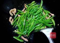 四季豆炒肉的做法图解6