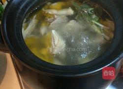 香菇鸡汤的做法图解1