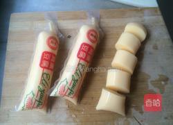 青椒烩鸡蛋豆腐的做法图解1