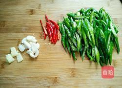 尖椒炒肉的做法图解2