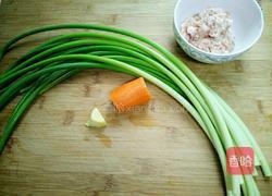 蒜苔炒肉末的做法图解1