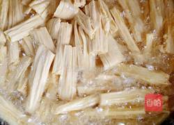 虾子腐竹的做法图解3