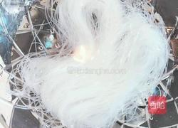 蒜蓉粉丝蒸元贝的做法图解3