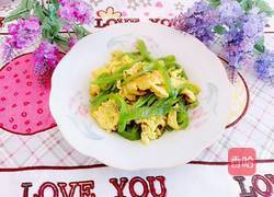 青椒炒鸡蛋的做法图解7