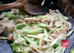 香芹爆牛肚的做法图解8
