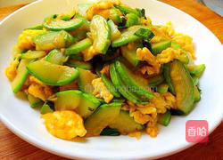 西葫芦炒鸡蛋的做法图解7