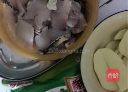 酸菜鱼的做法图解1