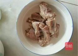 双椒炒排骨的做法图解3