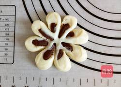 花朵豆沙面包的做法图解14