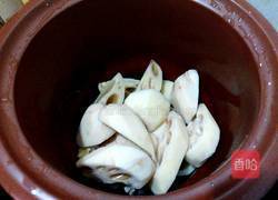 莲藕腊鸭汤的做法图解4