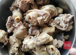 香菇炖土鸡的做法图解3