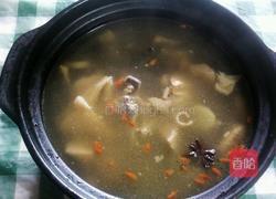 榴莲壳炖鸡汤的做法图解3