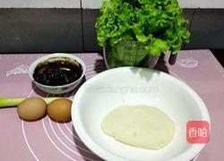 鸡蛋灌饼的做法图解1