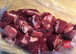 番茄香焖牛腩的做法图解1