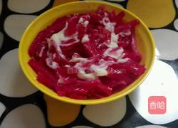 凉拌火龙果皮的做法图解3