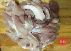 蒜苔炒肉片的做法图解2