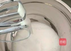 柠檬海绵纸杯蛋糕的做法图解2