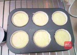柠檬海绵纸杯蛋糕的做法图解17