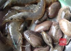 泡菜海鲜米线的做法图解1