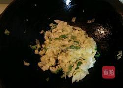 青椒卷心菜的做法图解6