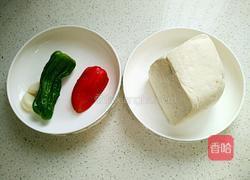 蚝油豆腐的做法图解1