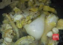 茶树菇炖鸡汤的做法图解3