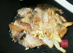 洋葱炒腊肉的做法图解5