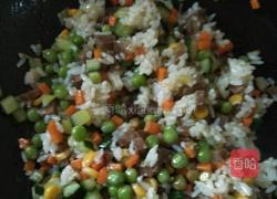自制蛋包饭的做法图解4