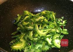 干煸苦瓜的做法图解4
