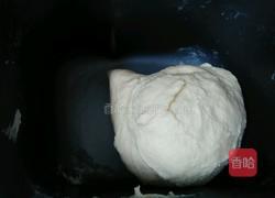 槐花面包的做法图解2