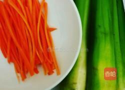 素炒茭白的做法图解1