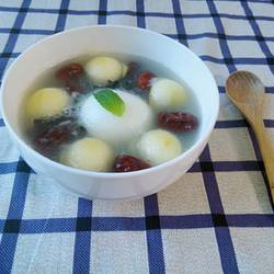 减肥丰胸圣品～酒酿蛋的做法[图]