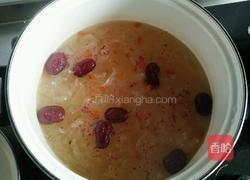 银耳玫瑰红枣枸杞汤的做法图解6