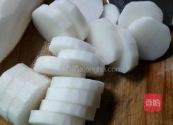 牛腩焖萝卜的做法图解2