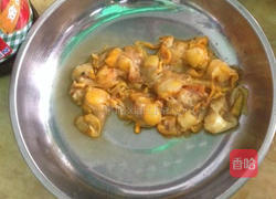 蒜蓉米粉蒸扇贝肉的做法图解3