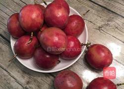 百香果酱的做法图解1