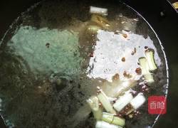 鲫鱼冬瓜汤的做法图解6