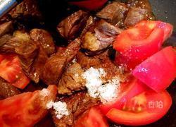 时尚妈妈教你做土豆炖牛肉的做法图解4