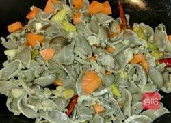 爆炒野山椒鸡胗的做法图解3