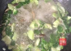 小油菜香菇蛋汤的做法图解2