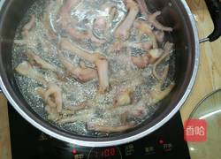 辣卤鸭鸡爪的做法图解2