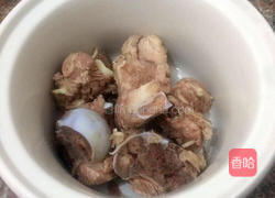 筒骨茶树菇汤的做法图解6