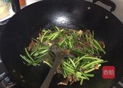 鸭胗炒蒜苗的做法图解10