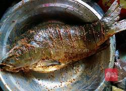 香辣万州烤鱼的做法图解5