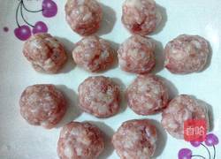 豆腐油菜肉丸汤的做法图解2